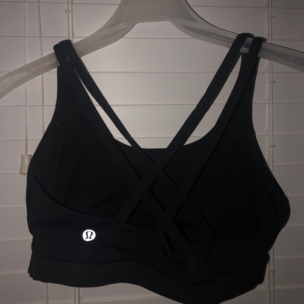 Lulu lemon sports bra